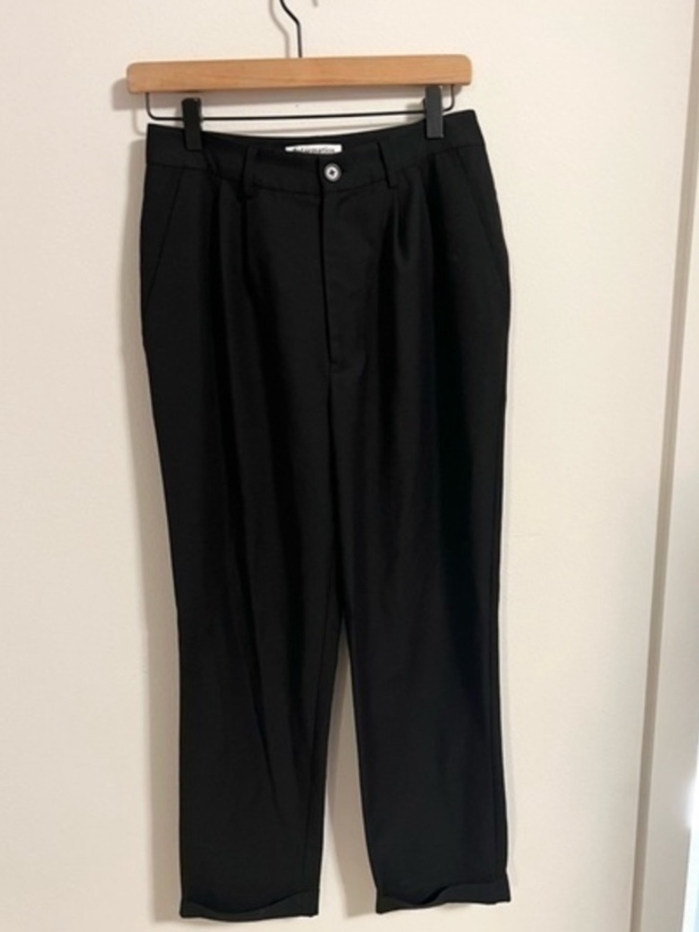 Reformation Reformation Black pant. Size 4 EUC